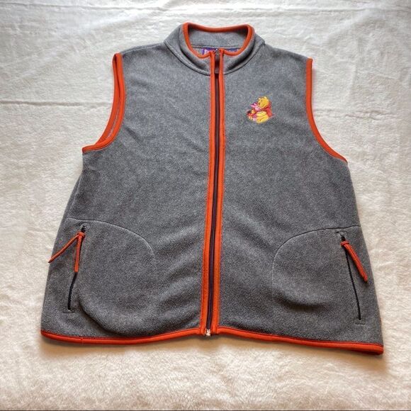 Pooh 100 Acre Collection Fleece Vest Size Large - Picture 1 of 8